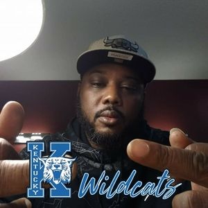 Meet your Posher, Deebo